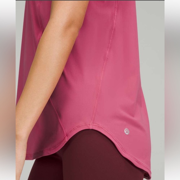 Lululemon Sculpt Tank Top
Pink Lychee never worn - Picture 3 of 5